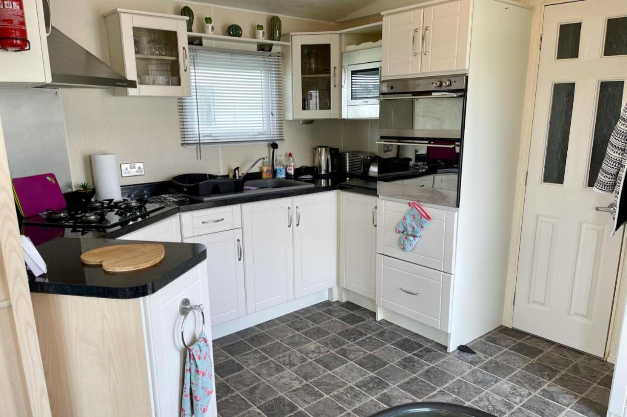 Modern Holiday Home #Skipsea Sands Static Hire Exterior foto